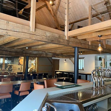 Landgoed De Hoogmolen Hotel Opglabbeek Bagian luar foto