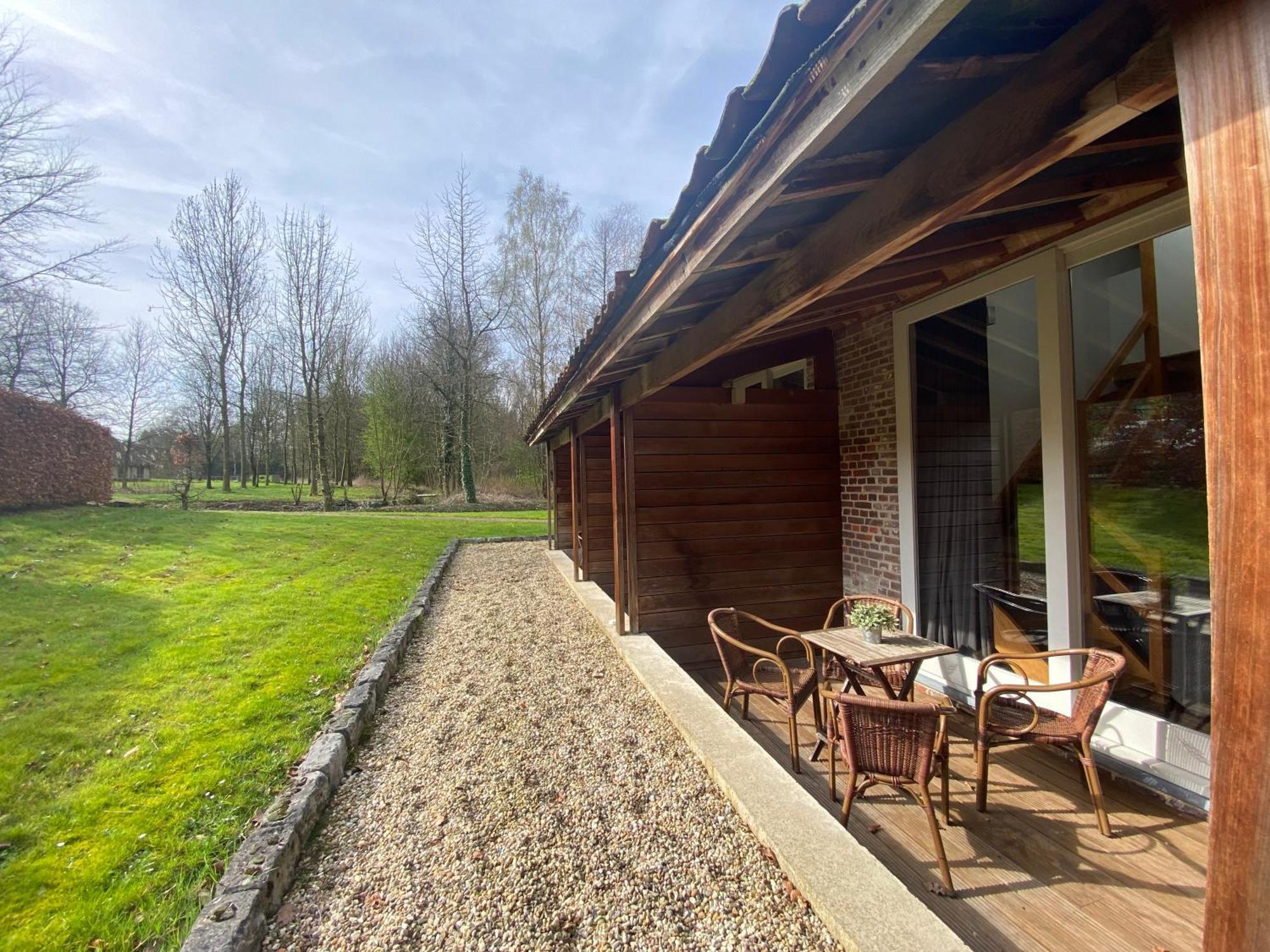 Landgoed De Hoogmolen Hotel Opglabbeek Bagian luar foto