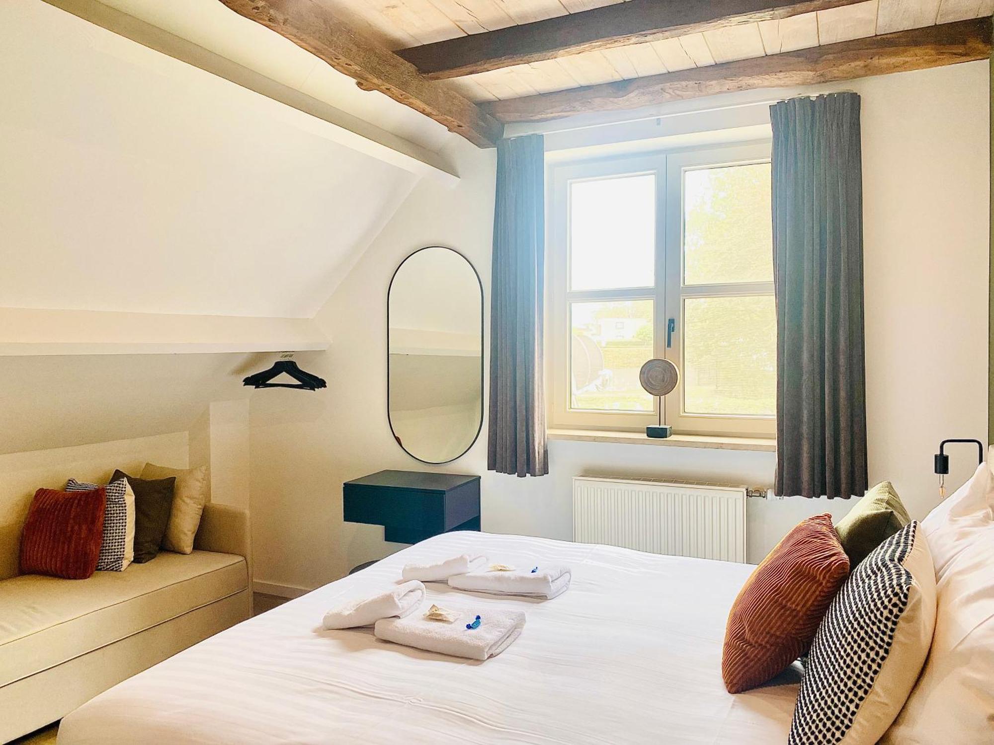 Landgoed De Hoogmolen Hotel Opglabbeek Bagian luar foto
